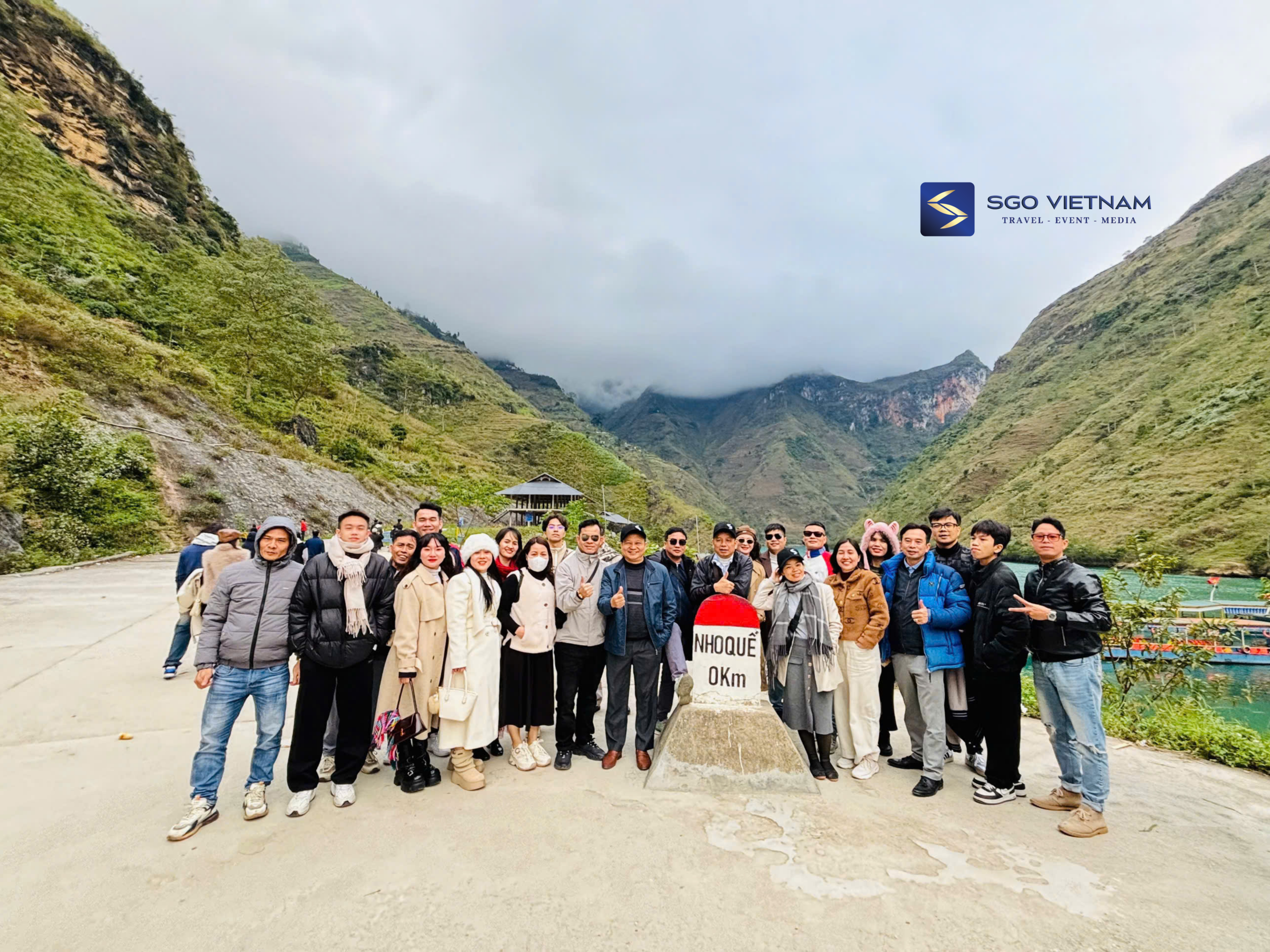 hành trình cao nguyên đá đồng văn 